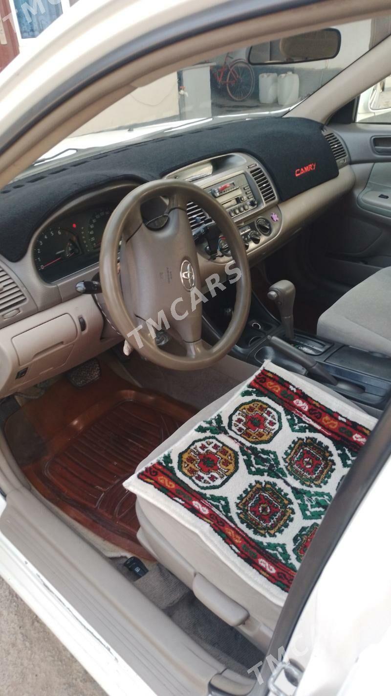 Toyota Camry 2003 - 170 000 TMT - Ак-Бугдайский этрап - img 8