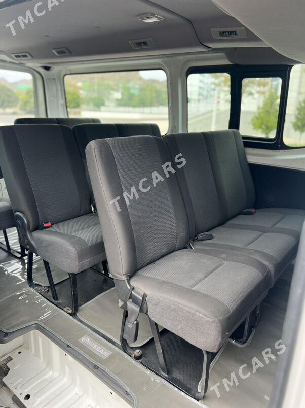 Nissan Urvan 2014 - 250 000 TMT - Türkmenbaşy - img 3