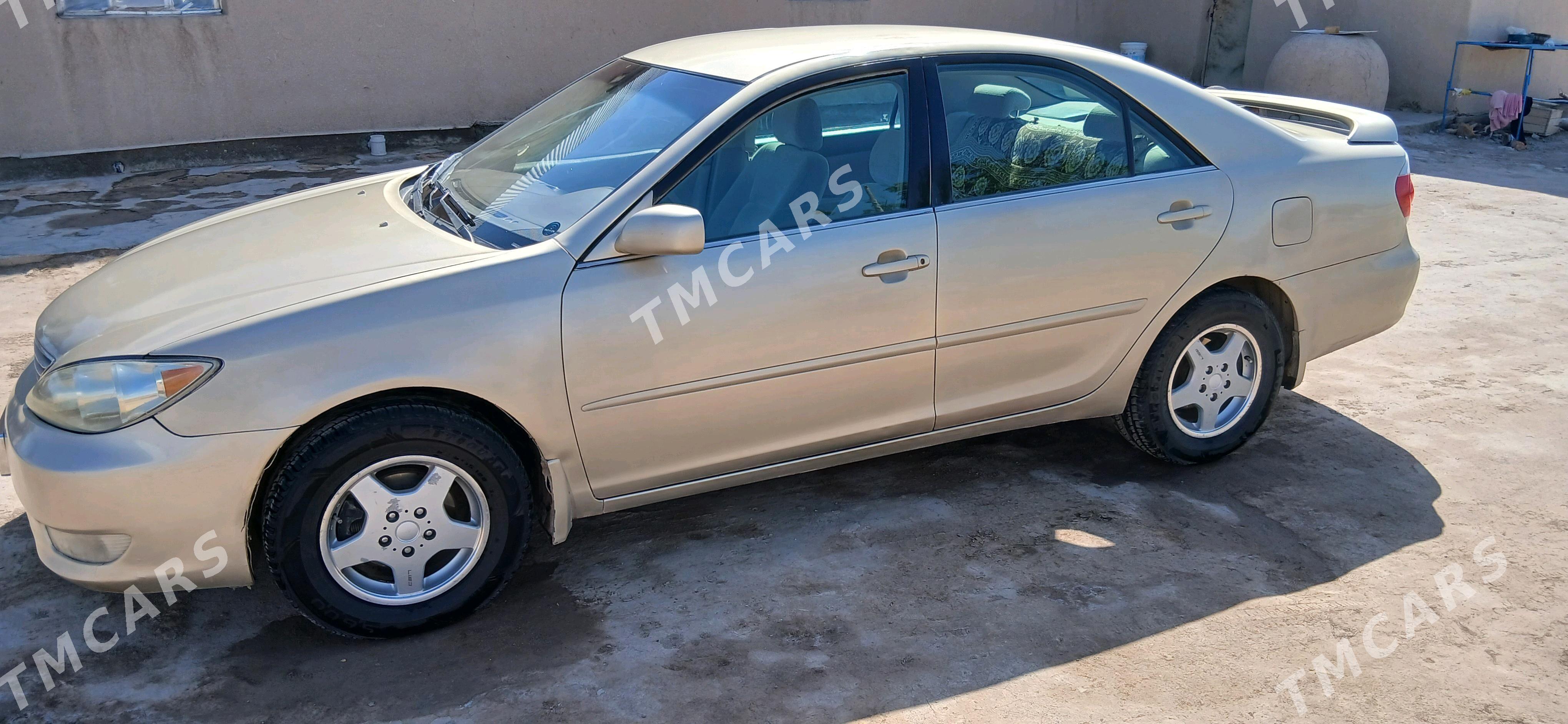 Toyota Camry 2004 - 150 000 TMT - етр. Туркменбаши - img 2
