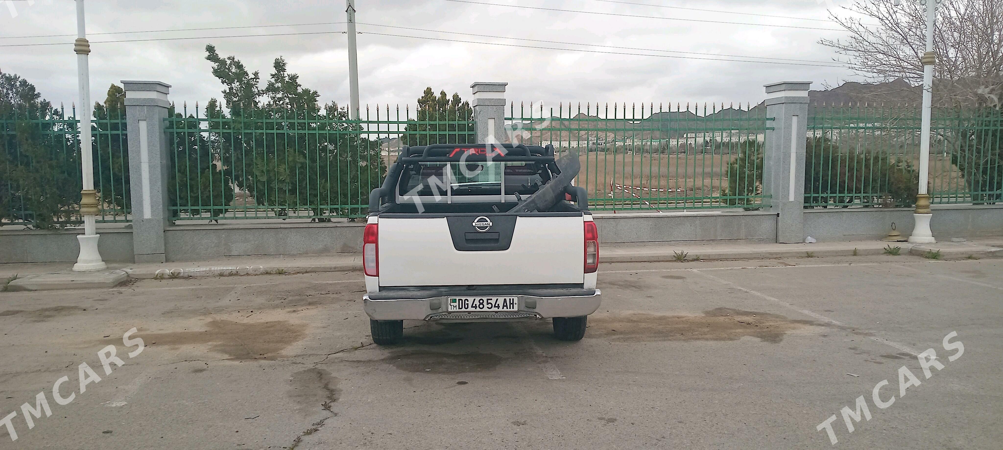 Nissan Navara 2011 - 125 000 TMT - Kaka - img 3