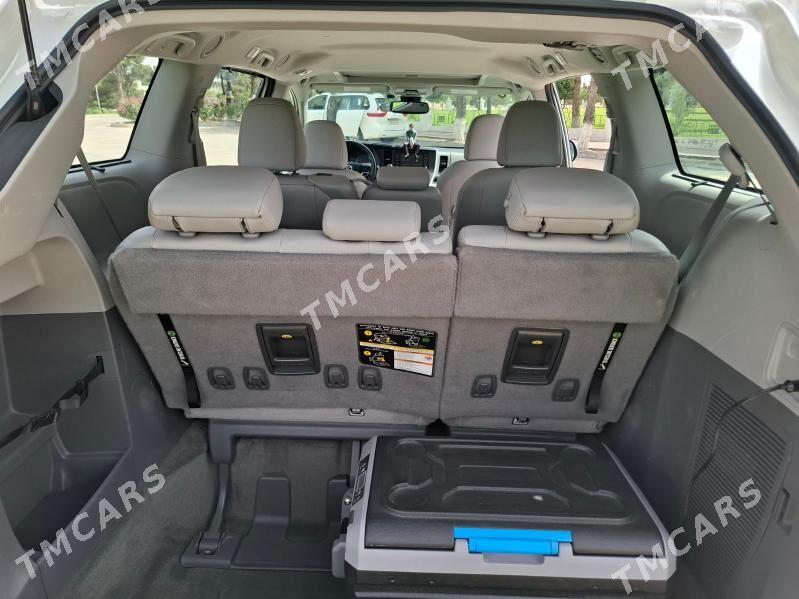 Toyota Sienna 2020 - 475 000 TMT - Ашхабад - img 9