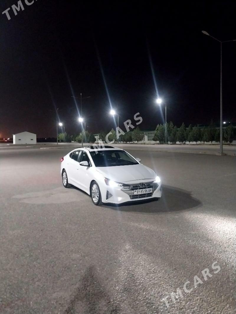 Hyundai Elantra 2019 - 215 000 TMT - Gökdepe - img 4