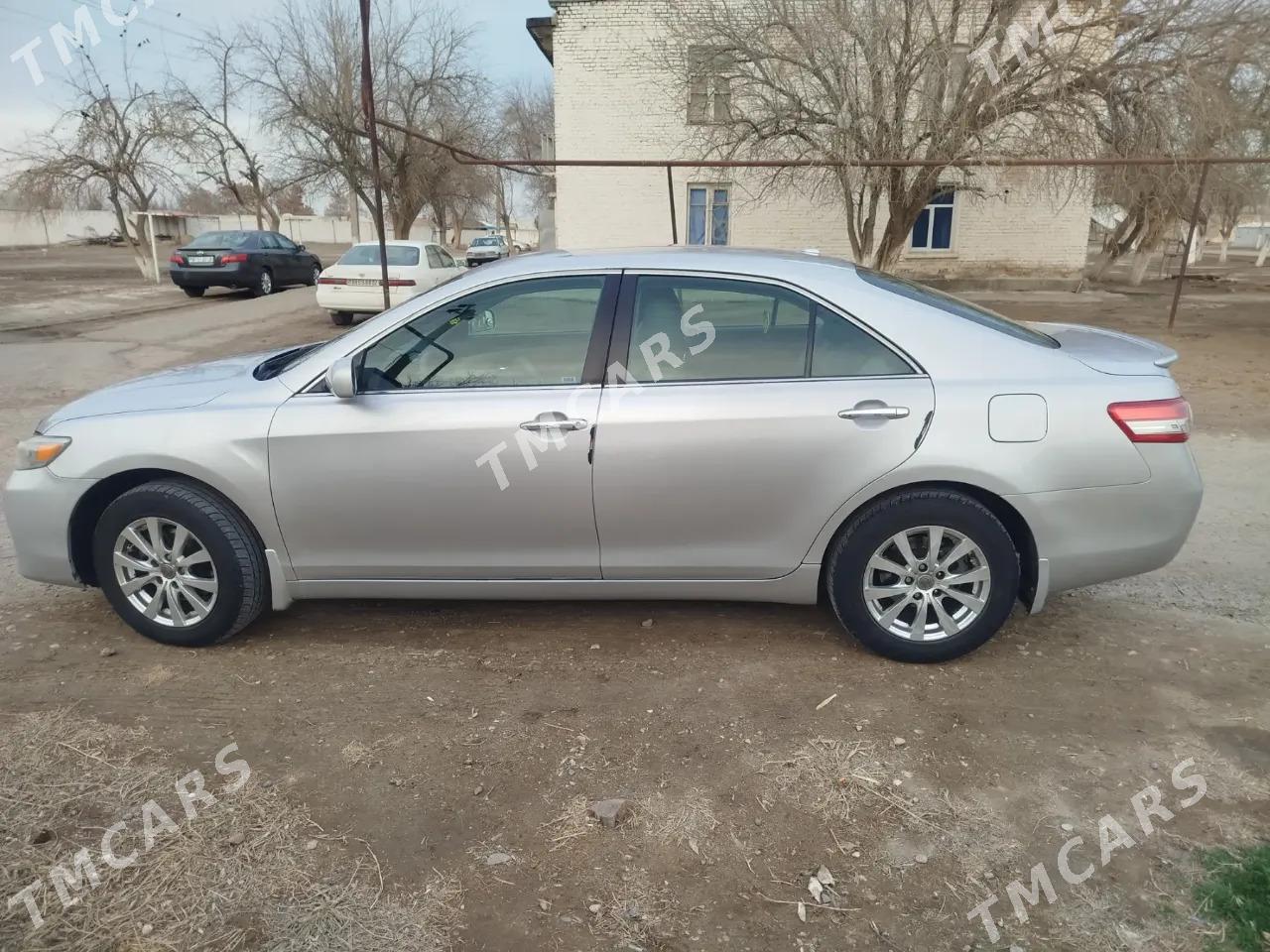 Toyota Camry 2010 - 200 000 TMT - Туркменабат - img 6