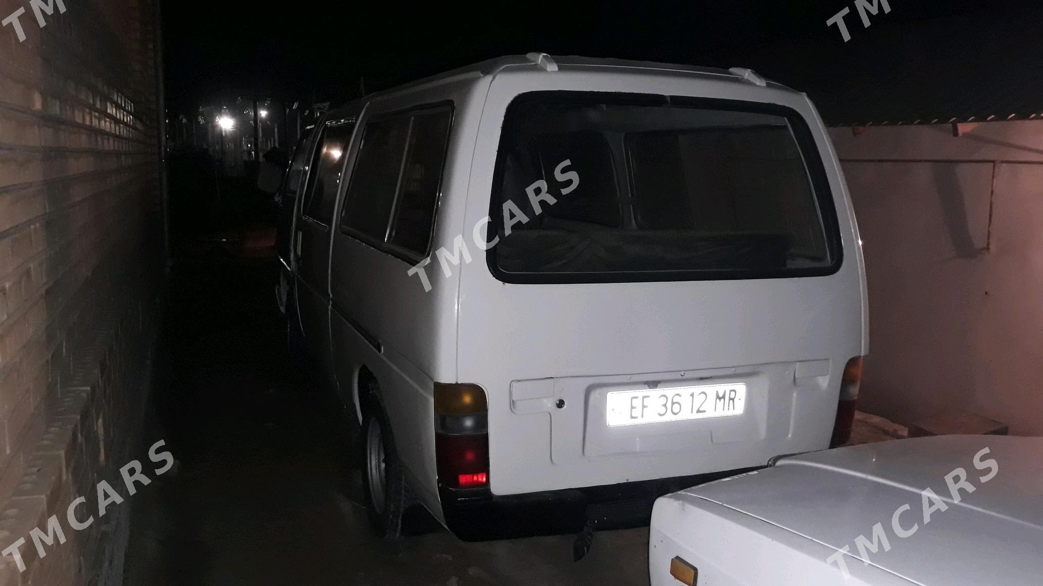 Toyota Hiace 1996 - 50 000 TMT - Байрамали - img 3