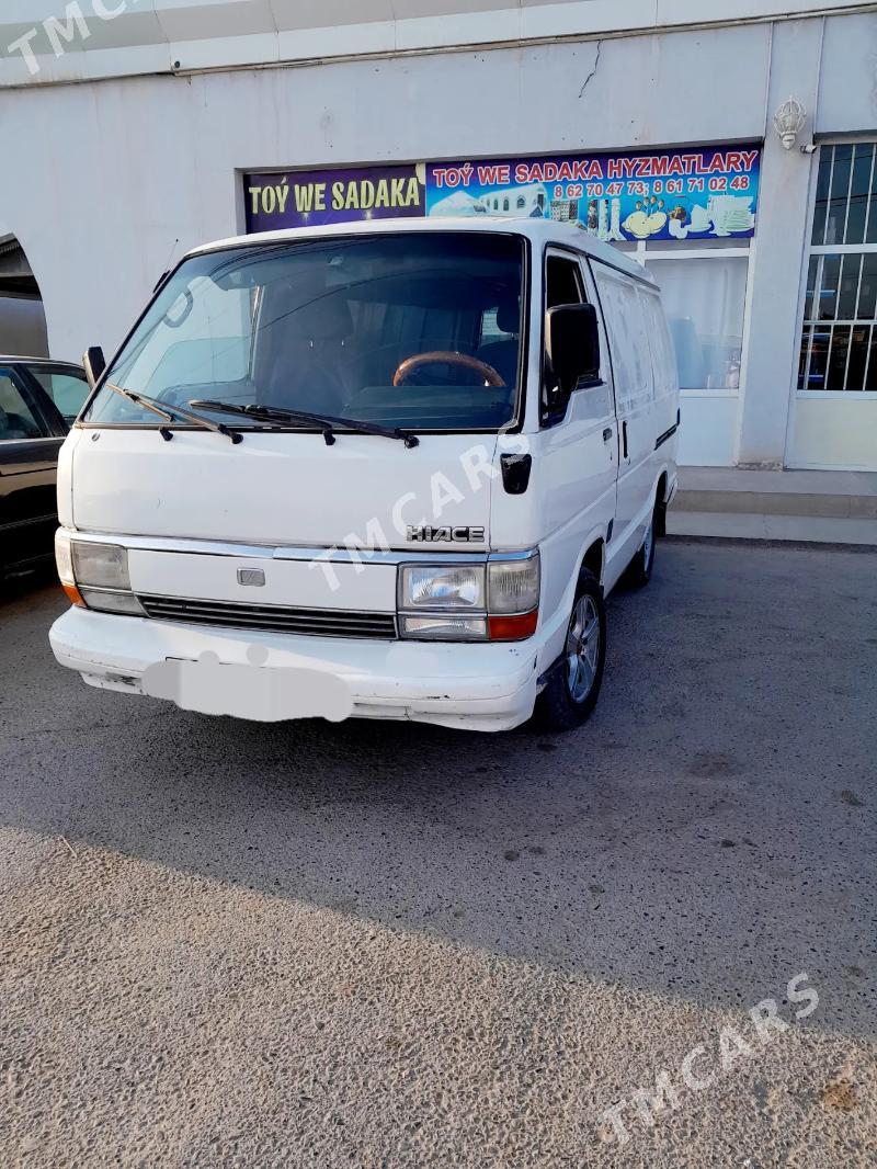 Toyota Hiace 1988 - 38 000 TMT - Мары - img 3