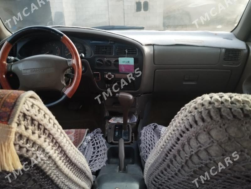 Toyota Camry 1996 - 73 000 TMT - Акдепе - img 2