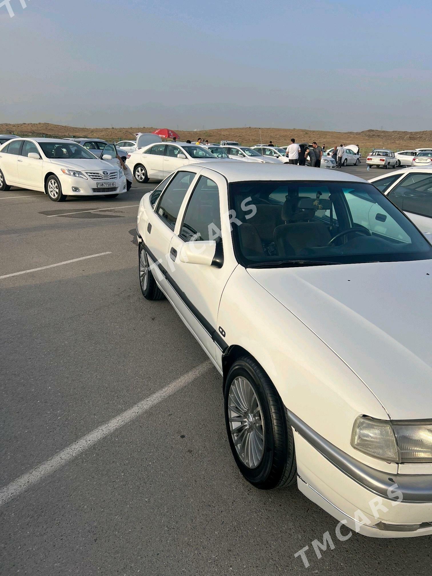 Opel Vectra 1991 - 33 000 TMT - Ашхабад - img 4