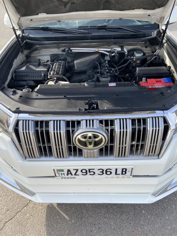 Toyota Land Cruiser Prado 2011 - 560 000 TMT - Dänew - img 4