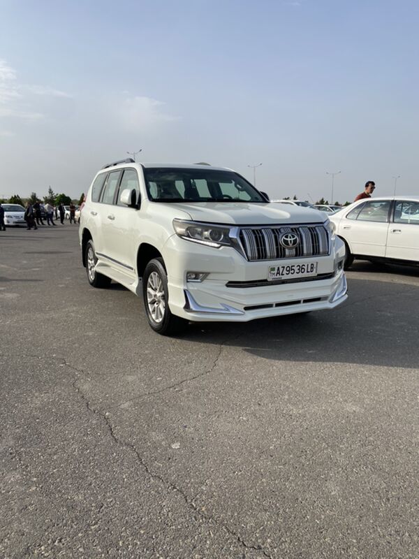 Toyota Land Cruiser Prado 2011 - 560 000 TMT - Dänew - img 6