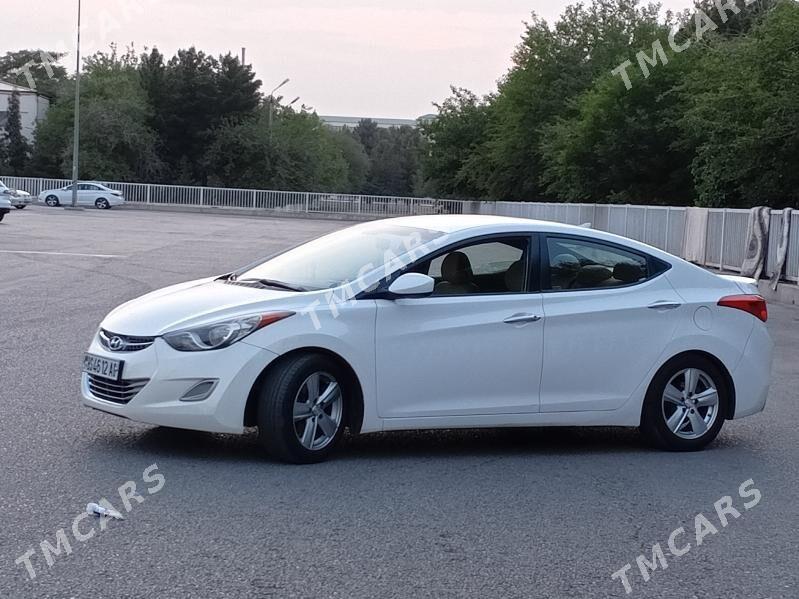 Hyundai Elantra 2013 - 170 000 TMT - Parahat 7 - img 3