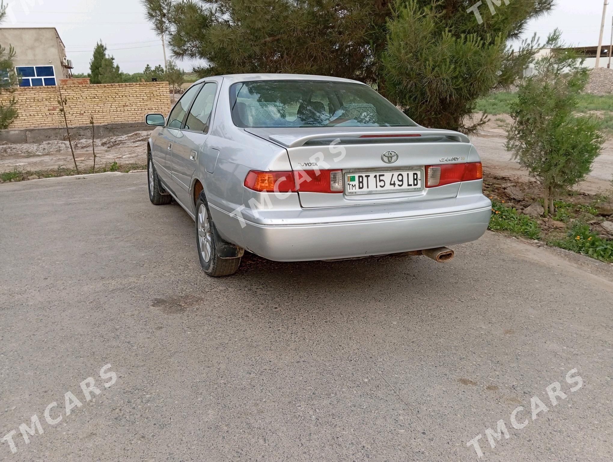 Toyota Camry 2001 - 125 000 TMT - Dänew - img 1
