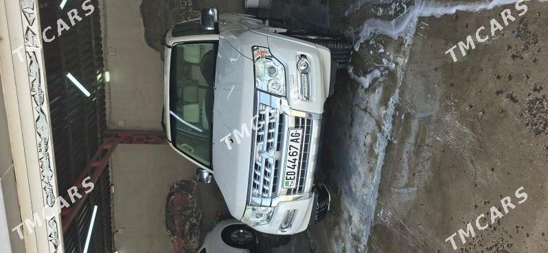 Mitsubishi Pajero 2014 - 350 000 TMT - Nebitgaz (Andalib-Ankara köç.) - img 3