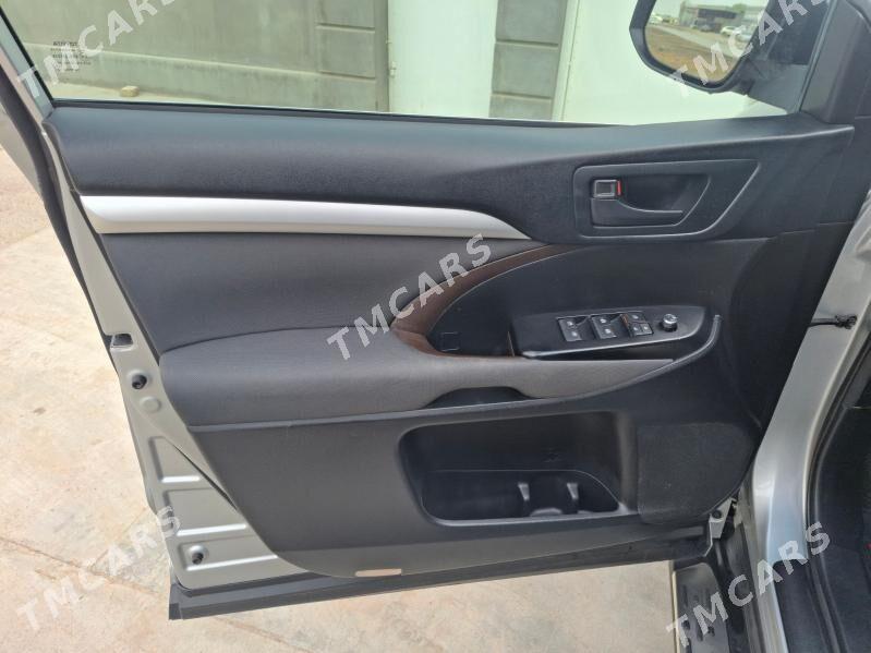 Toyota Highlander 2019 - 460 000 TMT - Мары - img 7