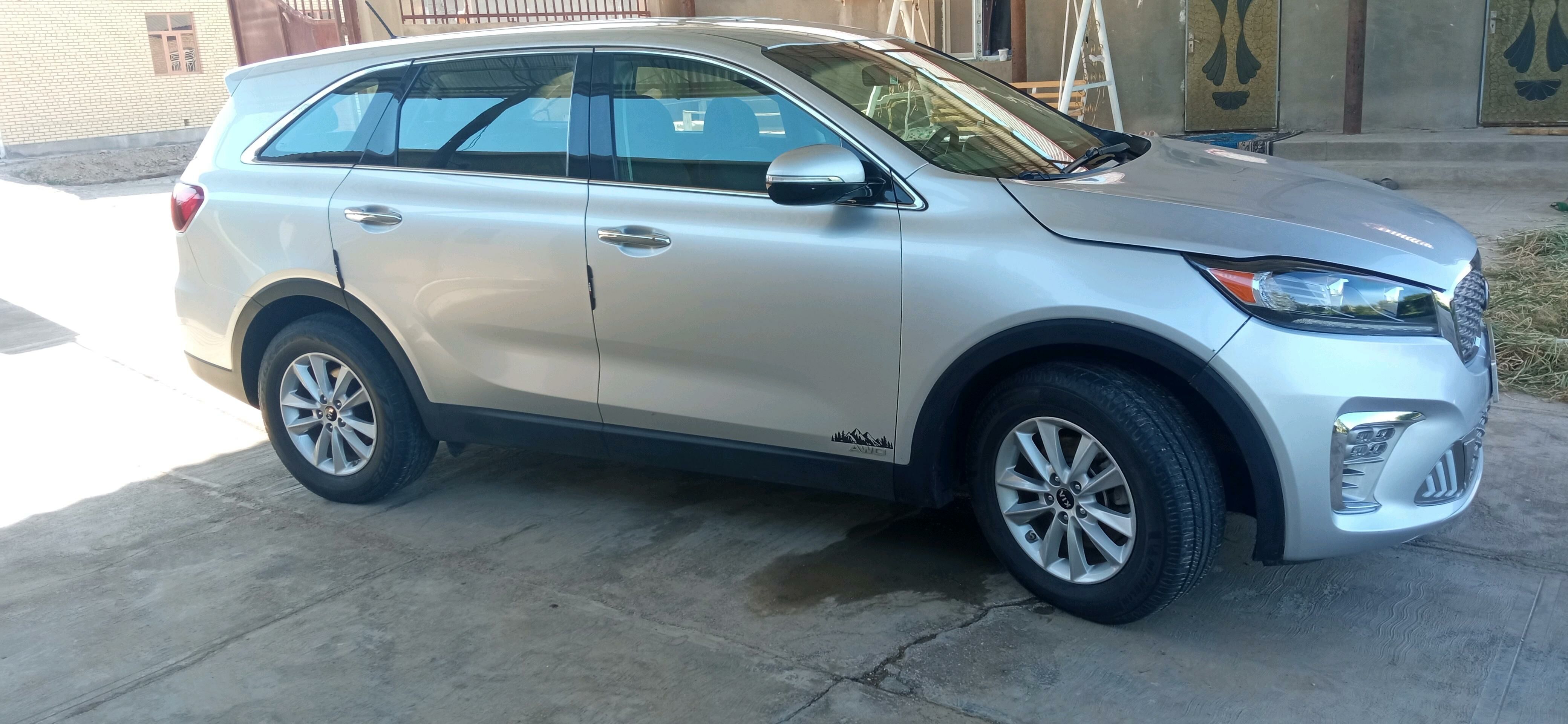 Kia Sorento 2020 - 300 000 TMT - Ёлётен - img 8