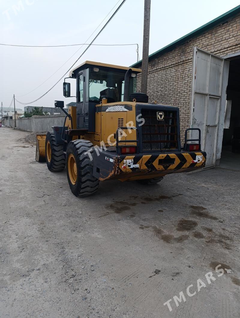 XCMG LW300F 2015 - 460 000 TMT - Туркменабат - img 8
