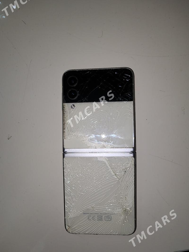 Samsung Z flip - Мары - img 3