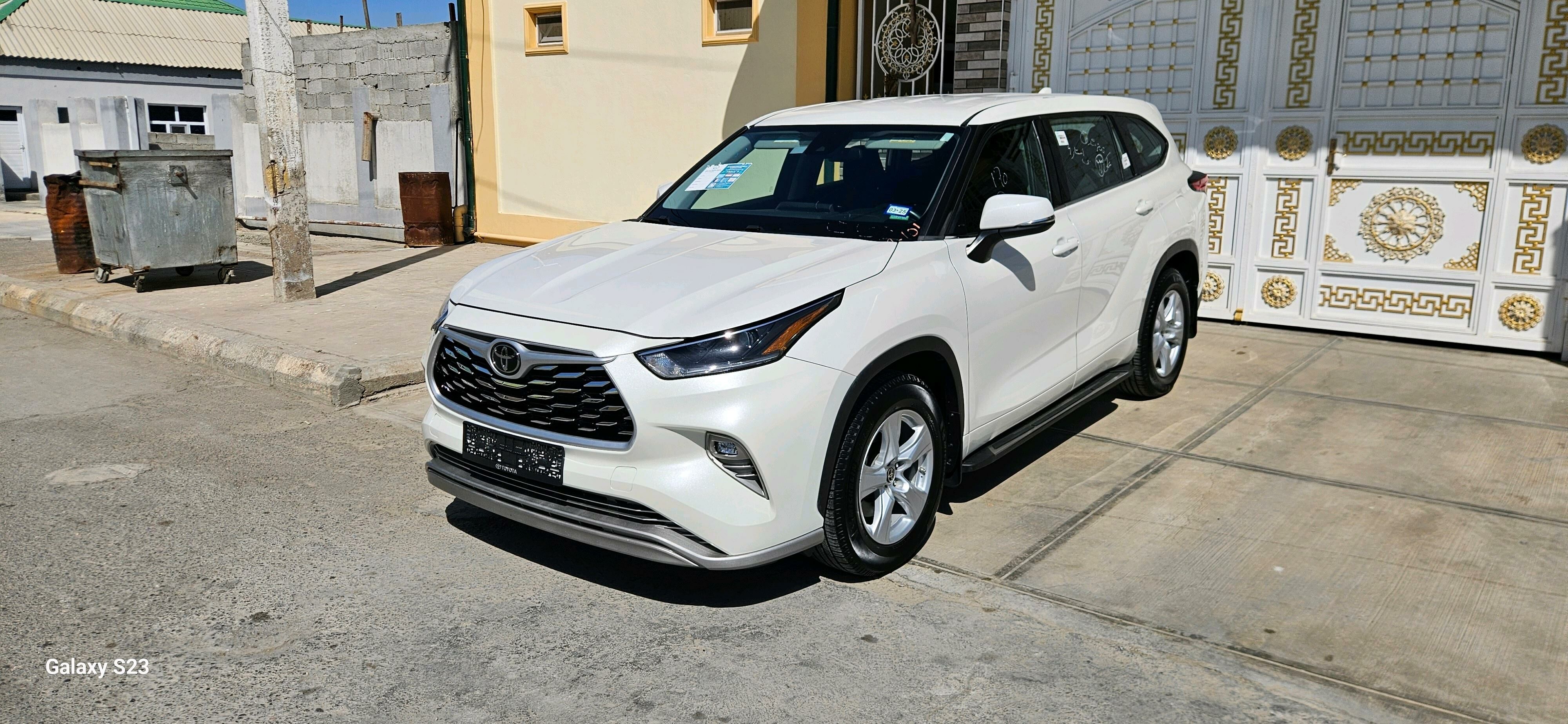 Toyota Highlander 2022 - 540 000 TMT - Ашхабад - img 3