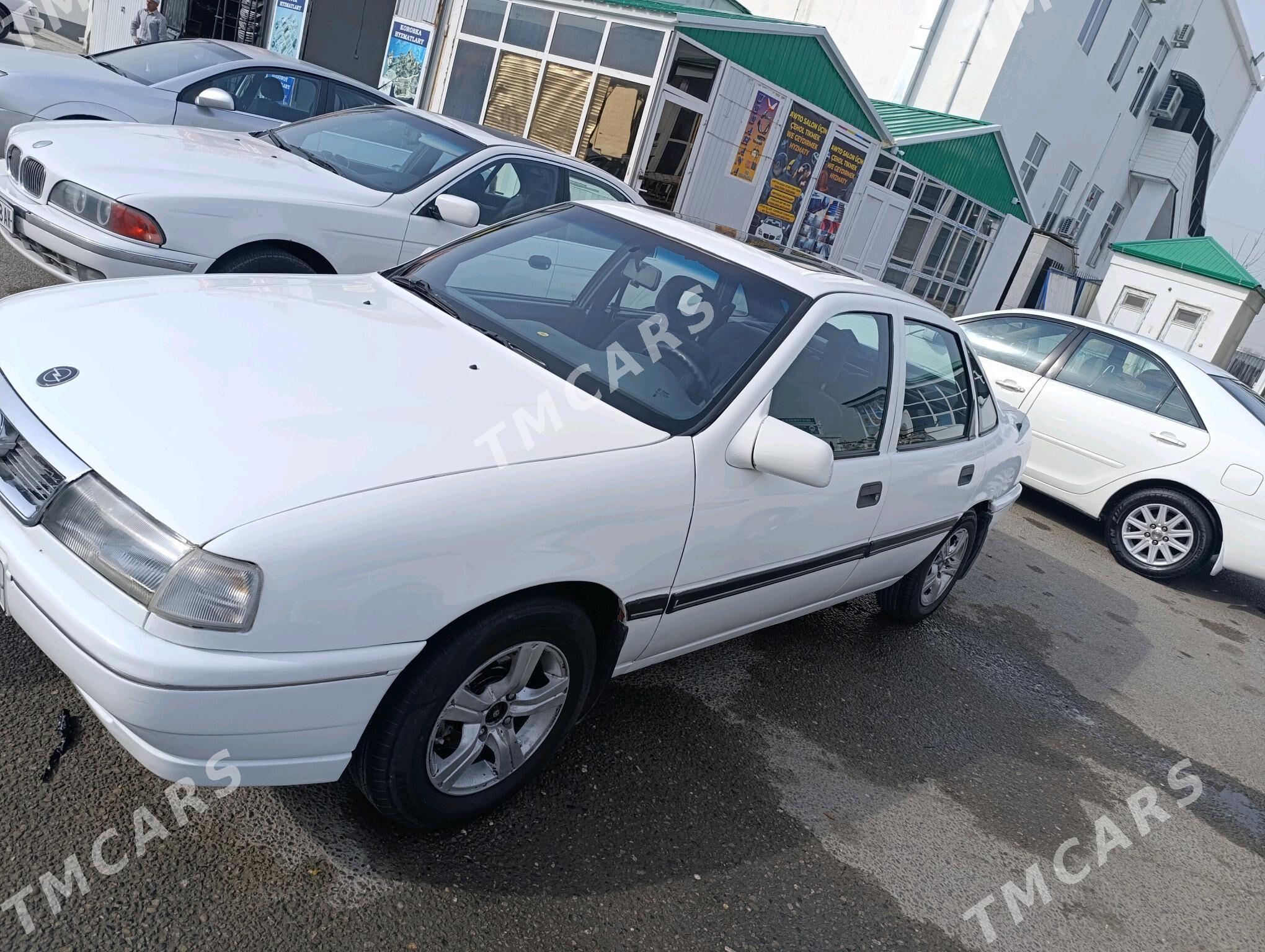 Opel Vectra 1992 - 38 000 TMT - Анев - img 4