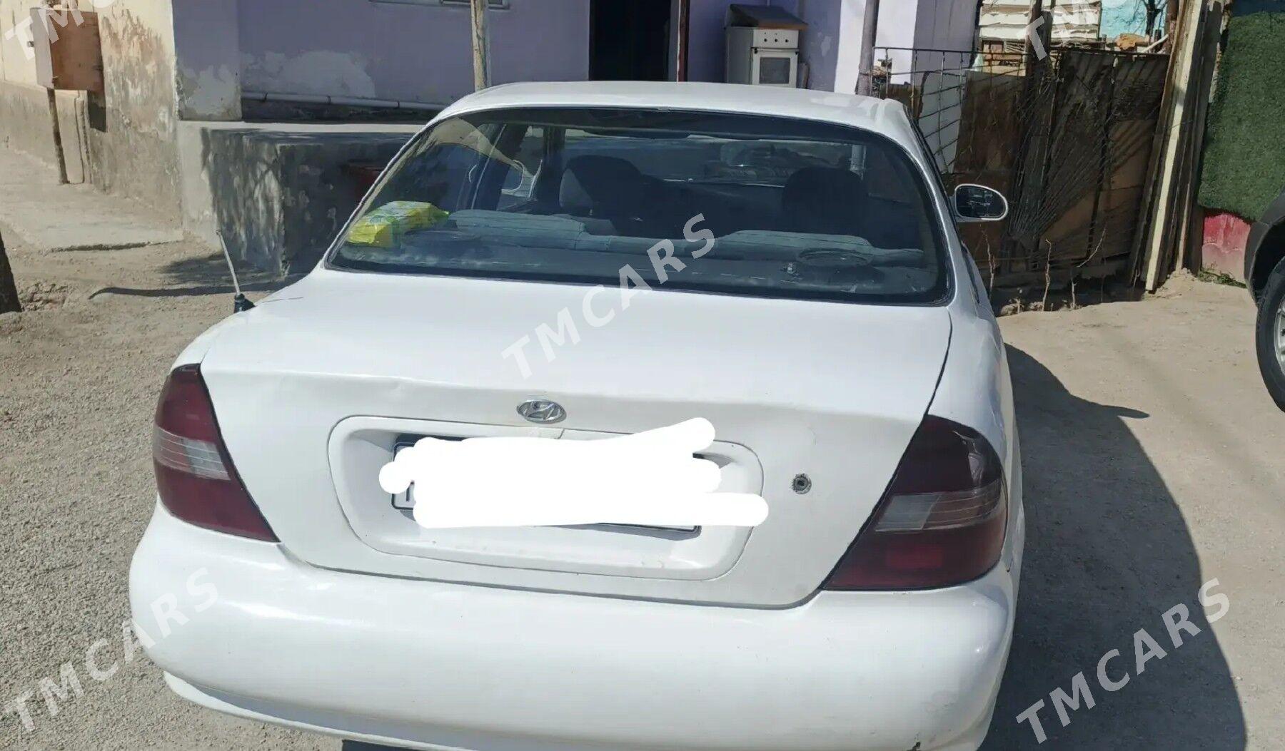Hyundai Sonata 2001 - 30 000 TMT - Балканабат - img 4