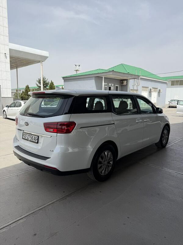 Kia Sedona 2020 - 325 000 TMT - Aşgabat - img 7
