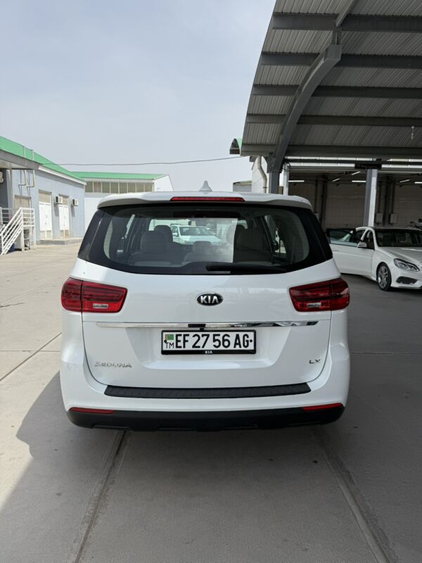Kia Sedona 2020 - 325 000 TMT - Aşgabat - img 4