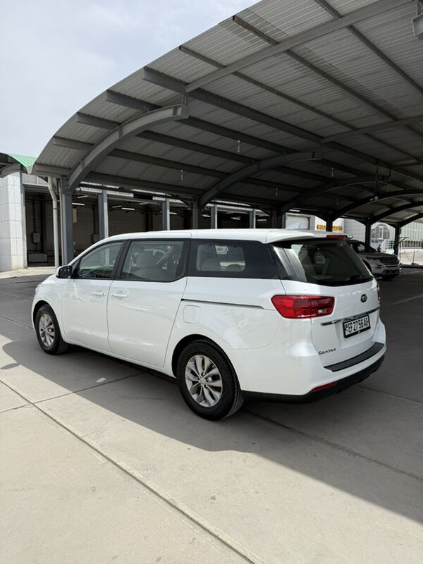 Kia Sedona 2020 - 325 000 TMT - Aşgabat - img 3