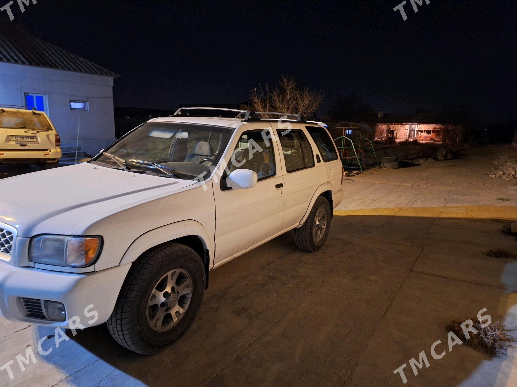 Nissan Pathfinder 2001 - 55 000 TMT - Байрамали - img 2