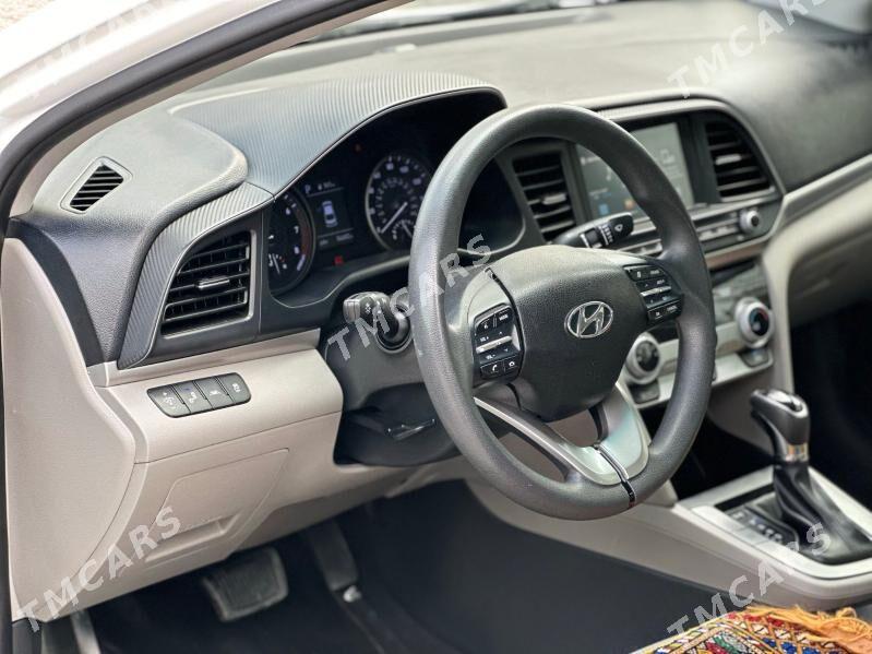 Hyundai Elantra 2019 - 188 000 TMT - Ашхабад - img 4