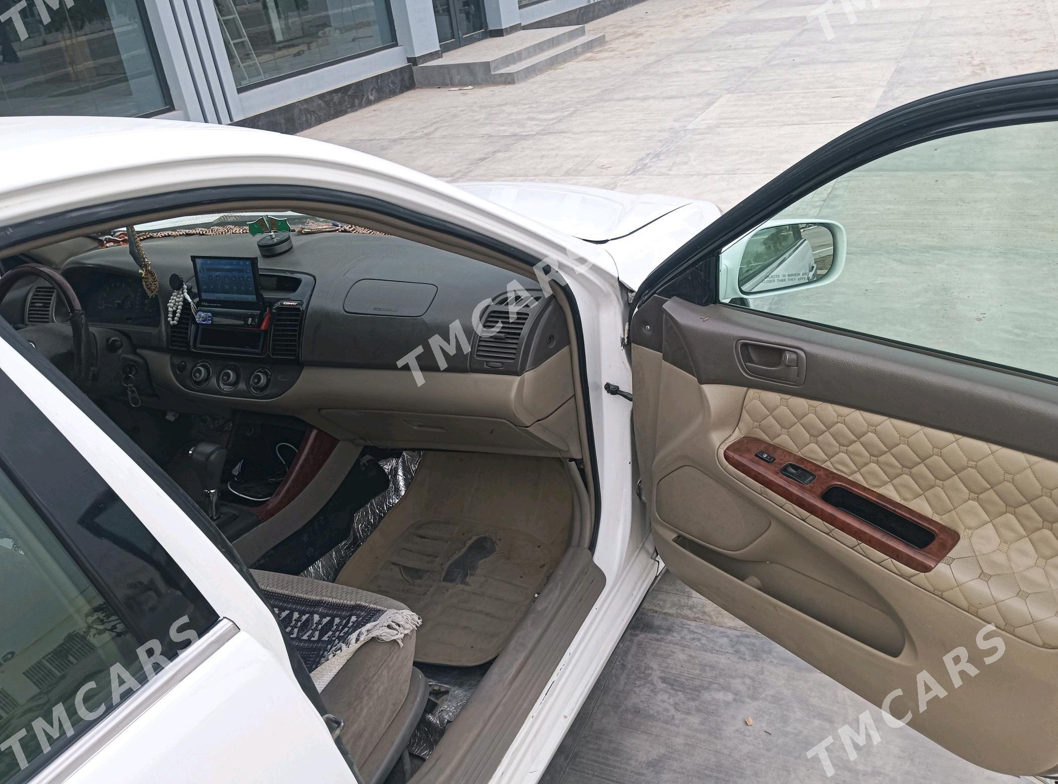 Toyota Camry 2002 - 150 000 TMT - Sarahs - img 9