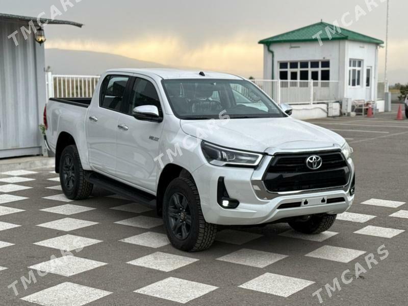 Toyota Hilux 2024 - 730 000 TMT - Ашхабад - img 6