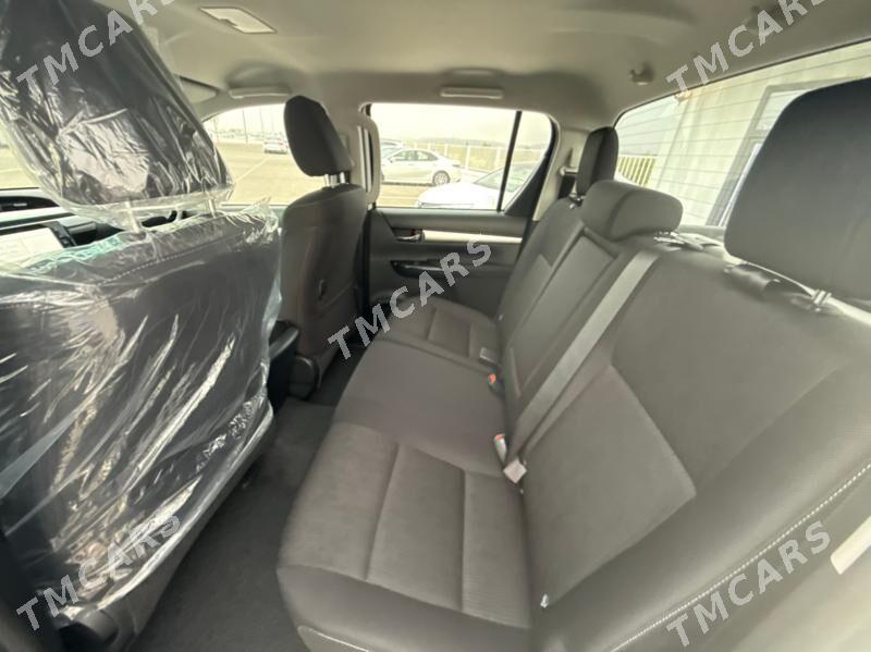 Toyota Hilux 2024 - 730 000 TMT - Ашхабад - img 8