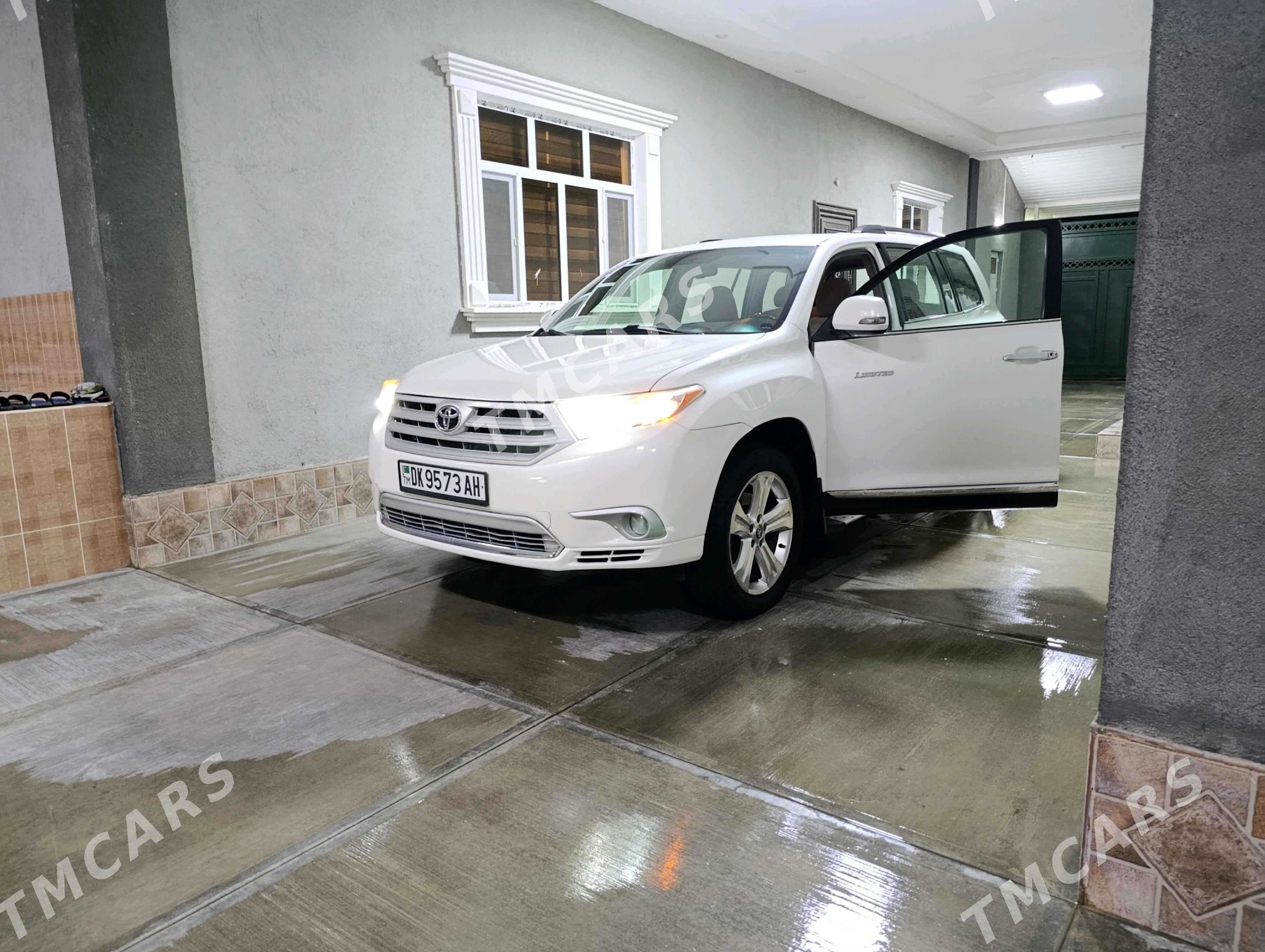 Toyota Highlander 2011 - 287 000 TMT - Гёкдепе - img 7