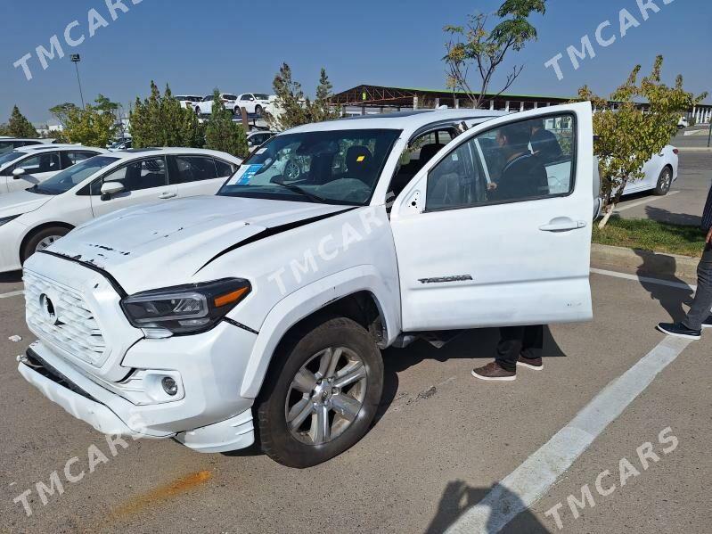 Toyota Tacoma 2019 - 199 000 TMT - Aşgabat - img 3