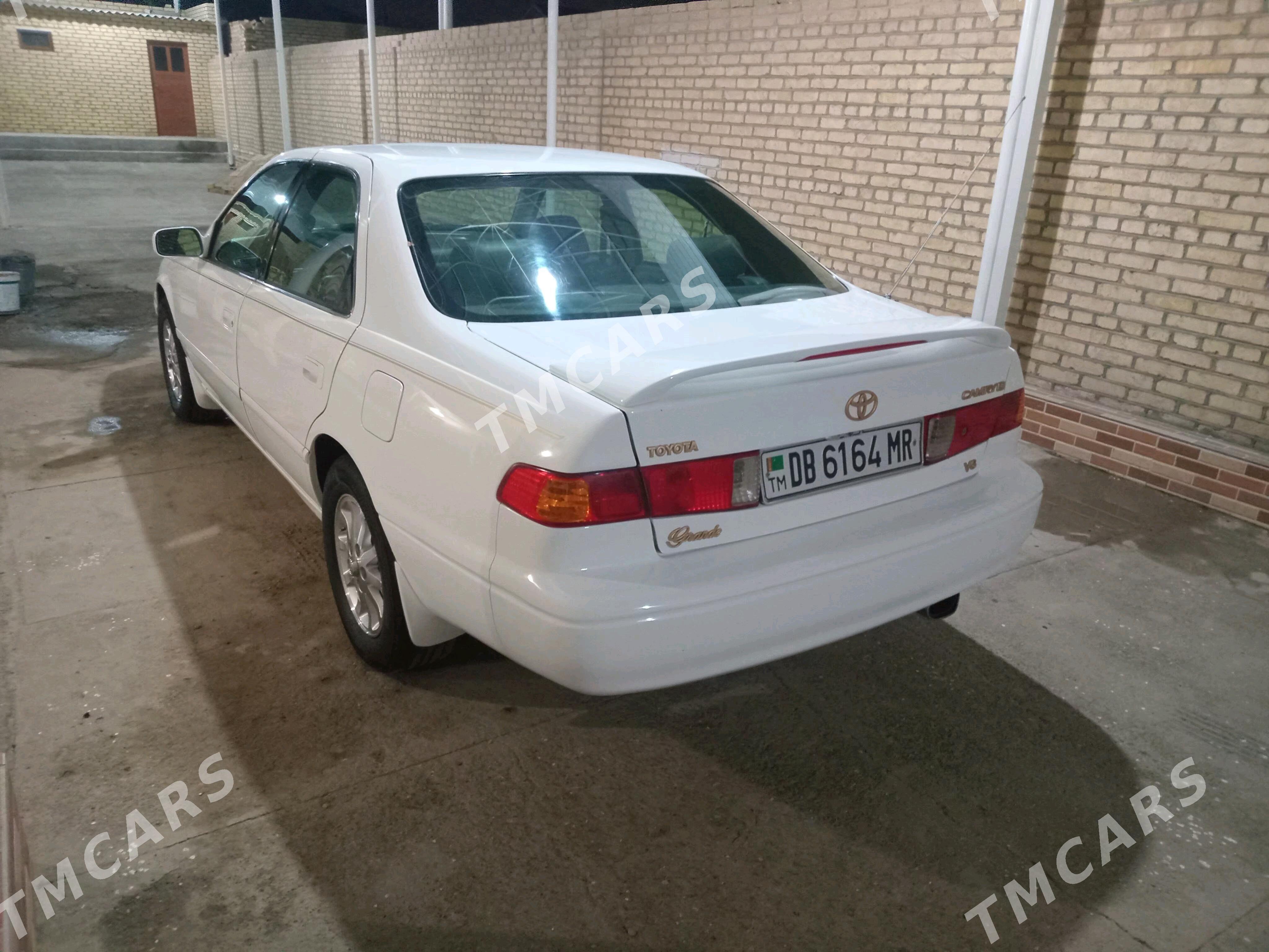 Toyota Camry 1998 - 150 000 TMT - Baýramaly - img 6