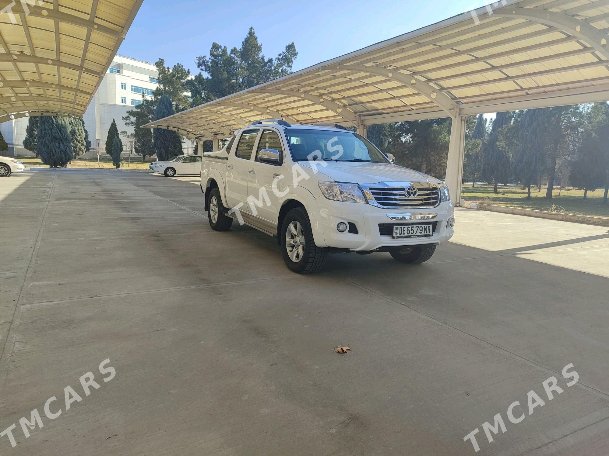 Toyota Hilux 2014 - 390 000 TMT - Mary - img 3