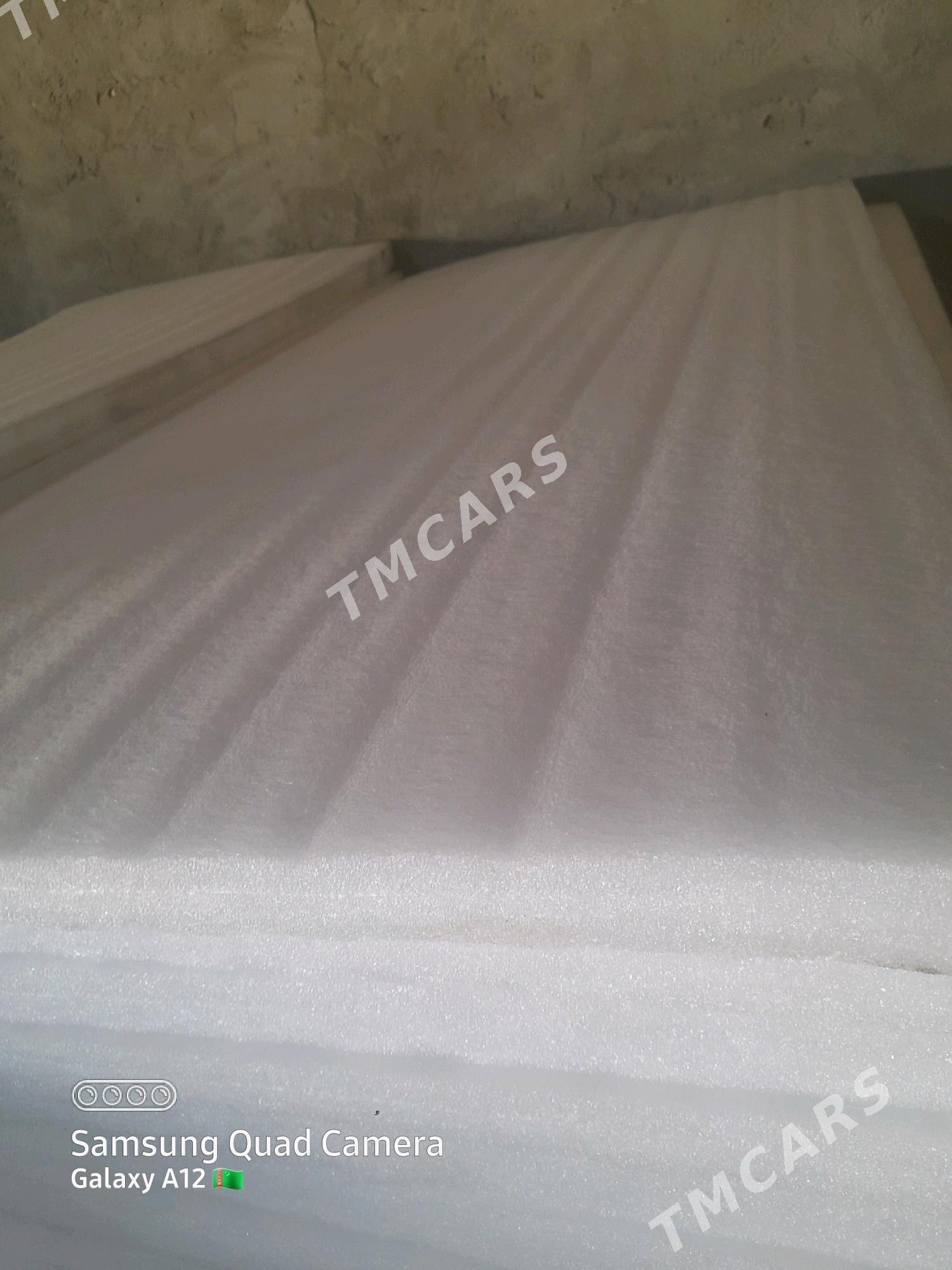 Macalka 2metr 1metr 5sm - Мары - img 2