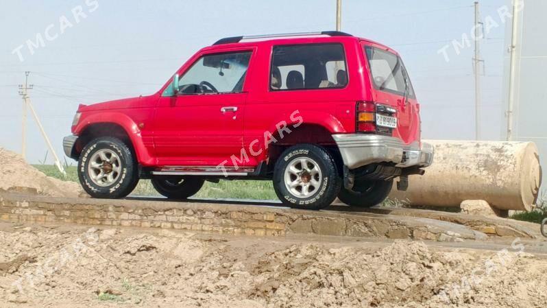 Mitsubishi Pajero 1993 - 35 000 TMT - Dostluk - img 4