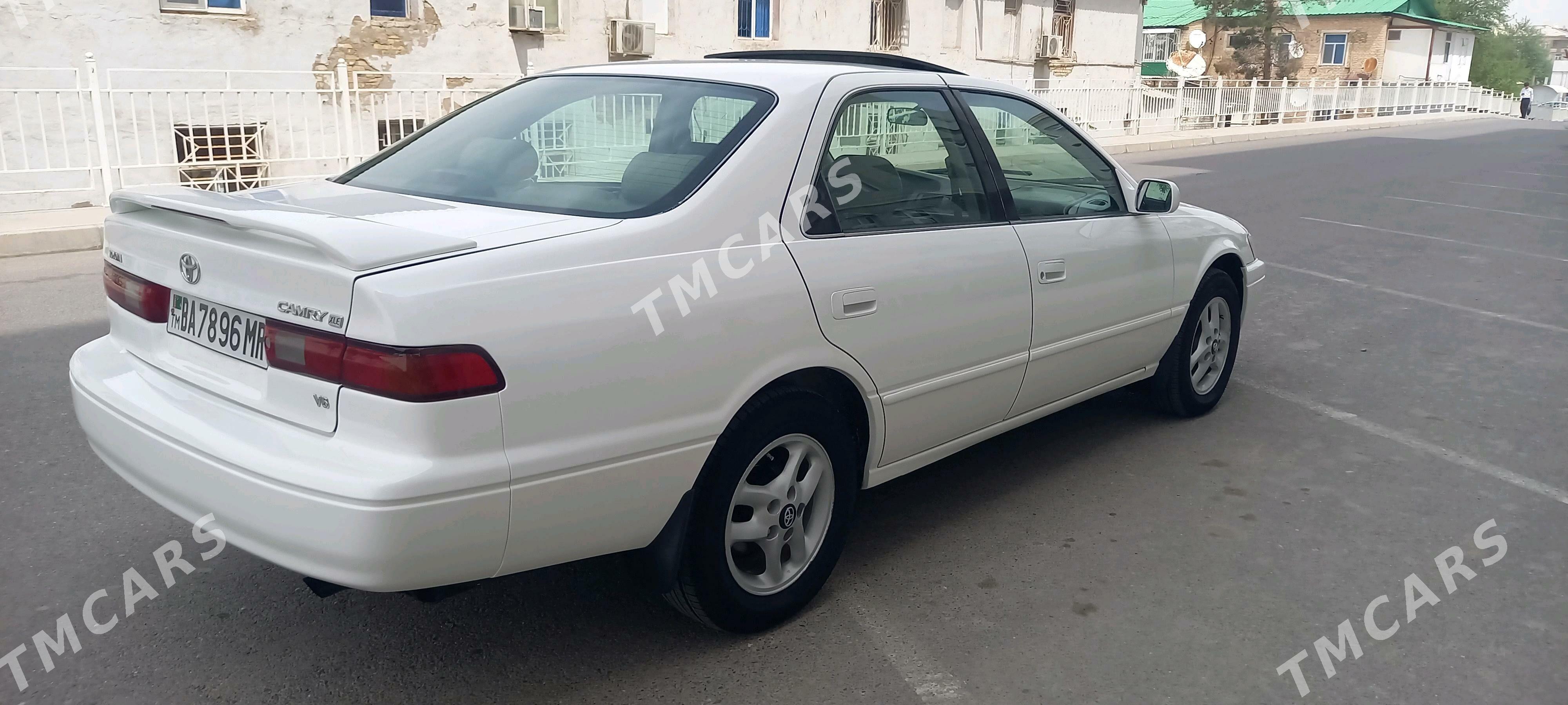 Toyota Camry 1999 - 160 000 TMT - Мары - img 4