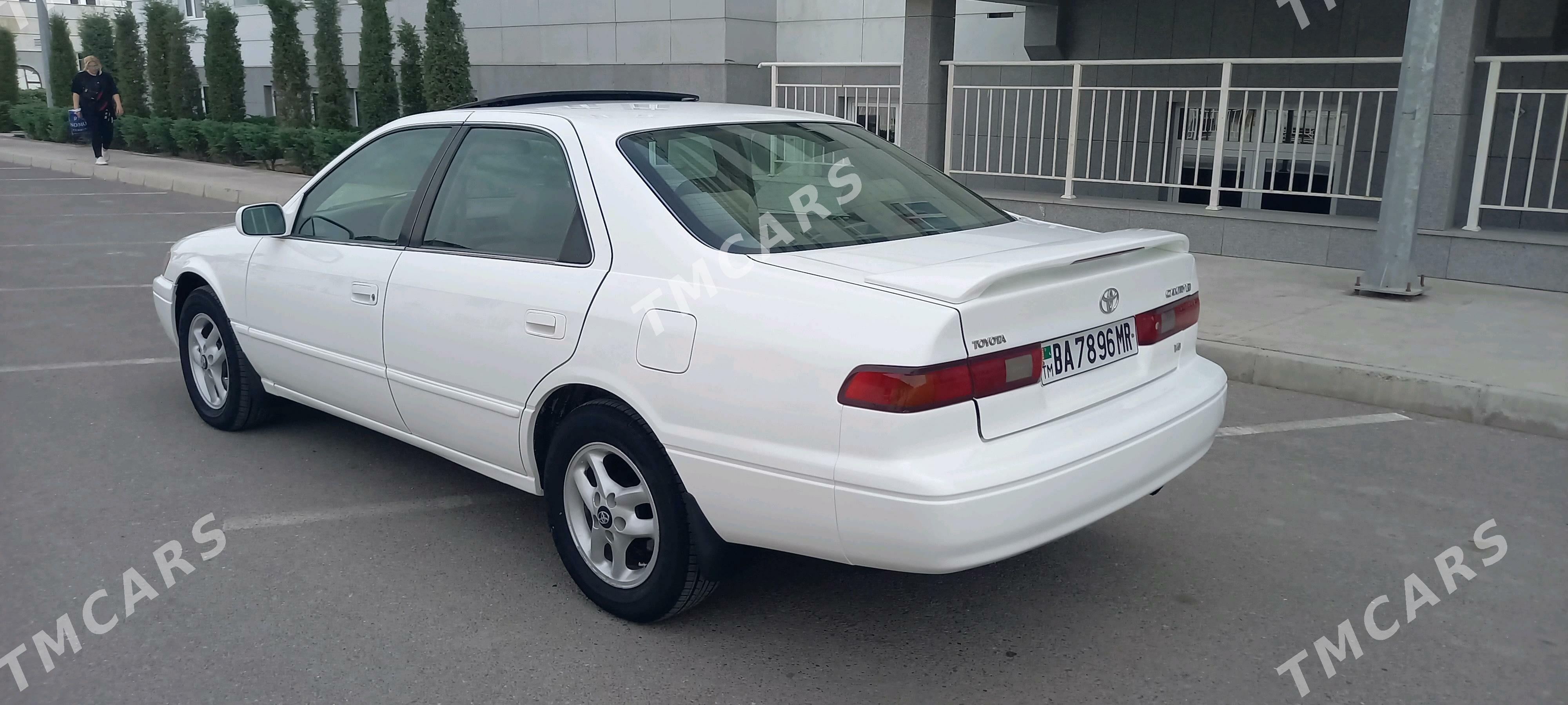 Toyota Camry 1999 - 160 000 TMT - Мары - img 2