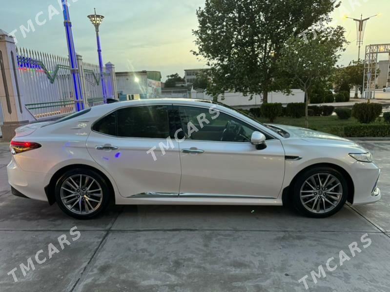 Toyota Camry 2022 - 598 000 TMT - Ашхабад - img 4