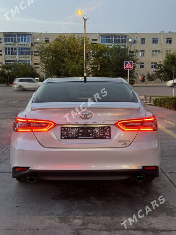 Toyota Camry 2022 - 598 000 TMT - Ашхабад - img 2