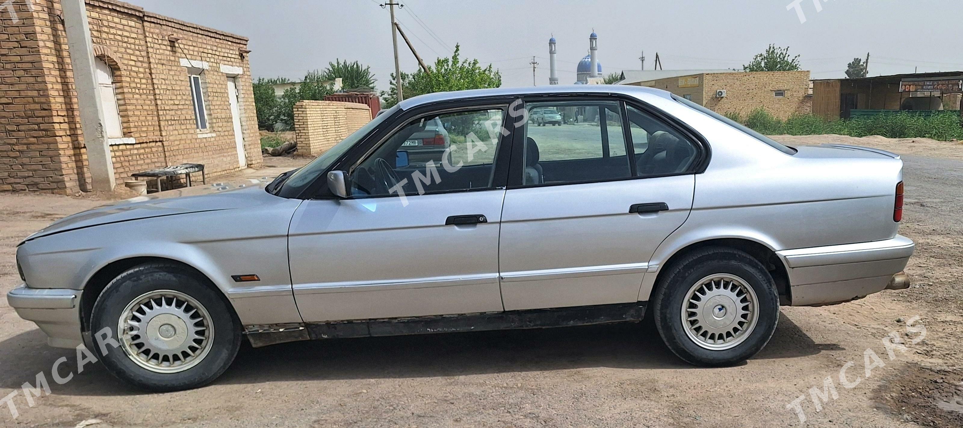 BMW 5 Series 1994 - 40 000 TMT - Mary - img 4