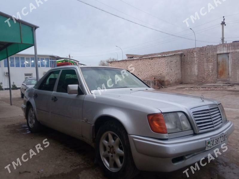 Mercedes-Benz 230E 1995 - 60 000 TMT - Köneürgenç - img 5