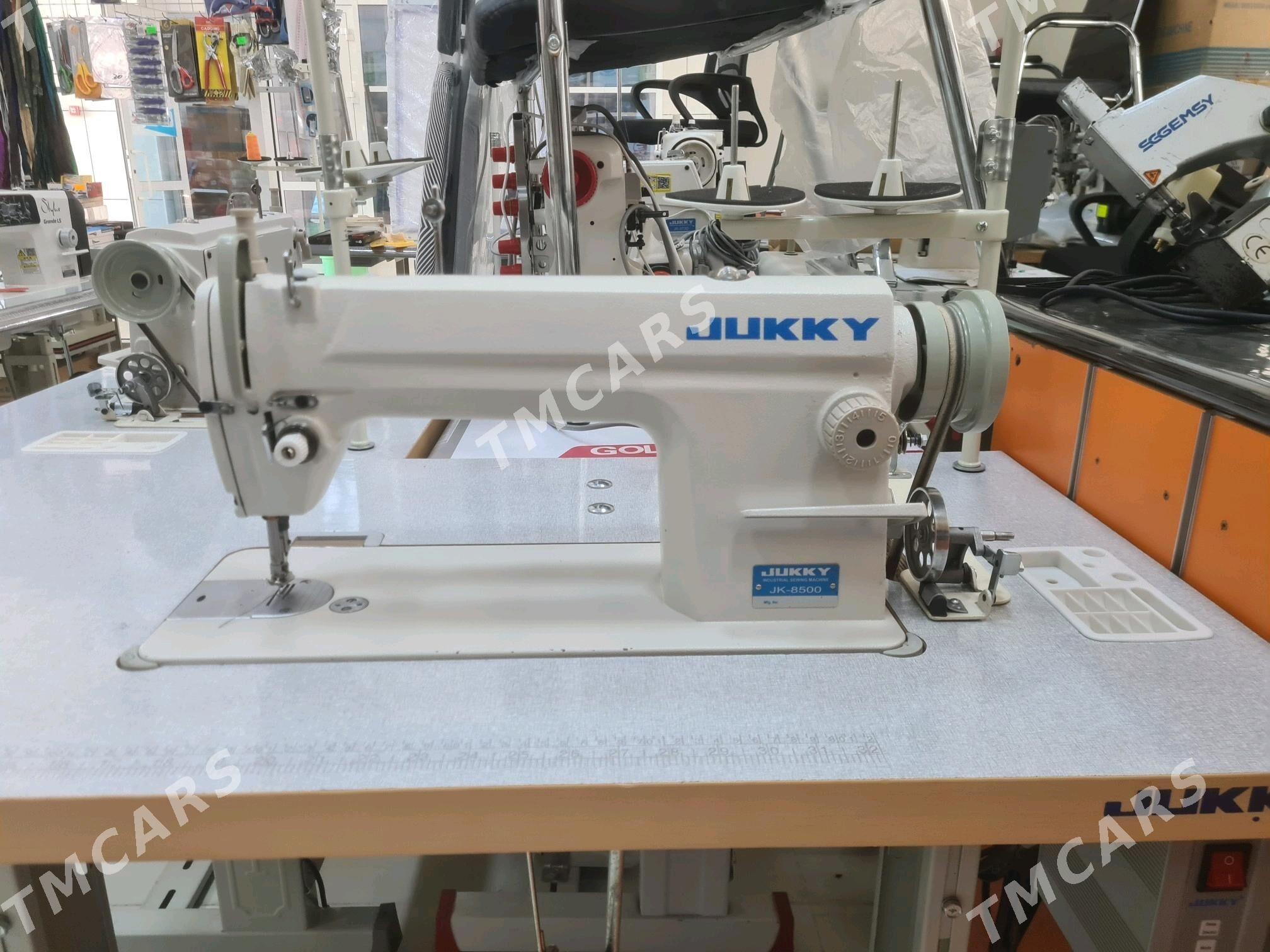 JUKKI MASYNLAR - Gurtly - img 2