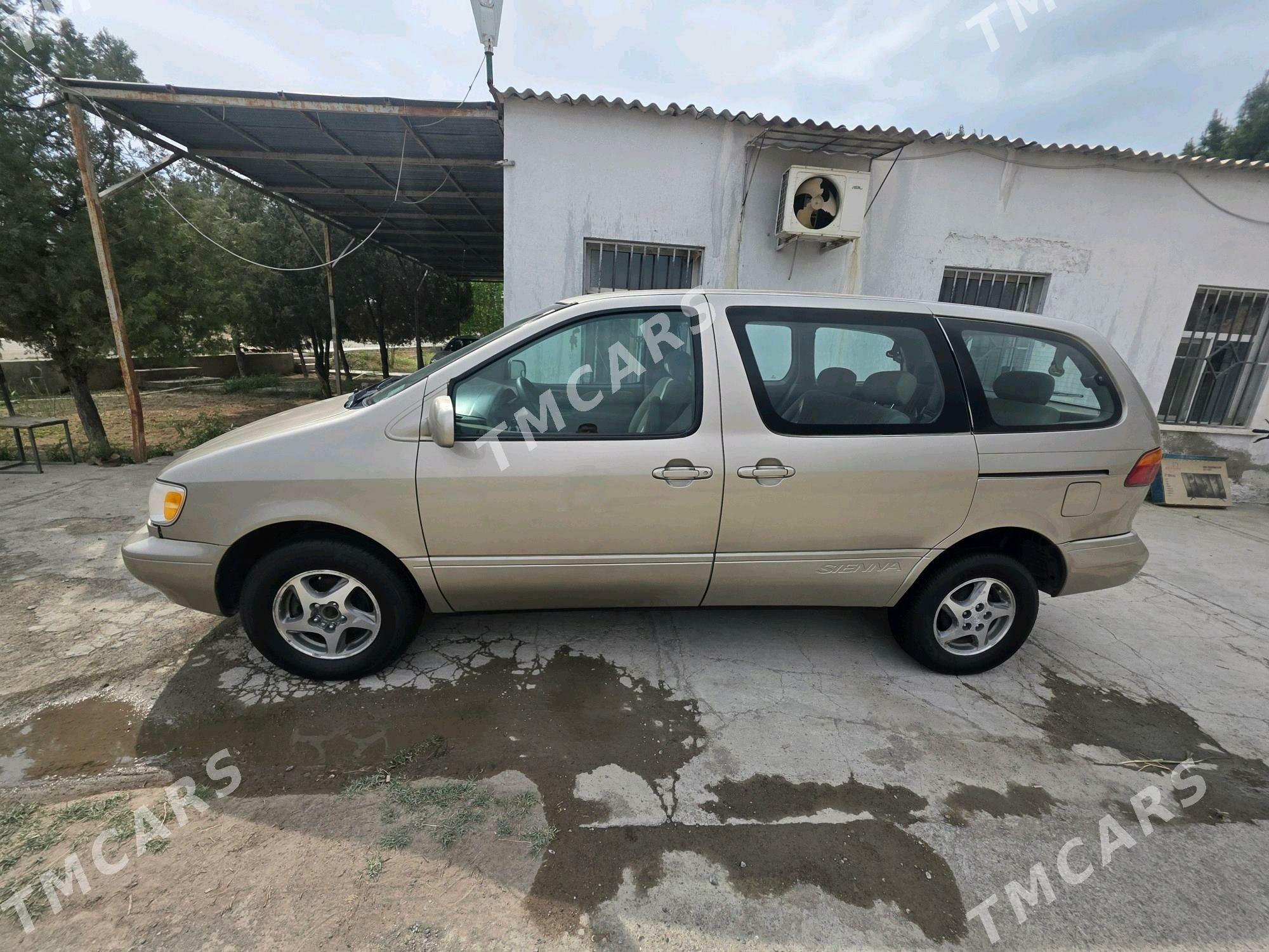 Toyota Sienna 1999 - 135 000 TMT - Daşoguz - img 6