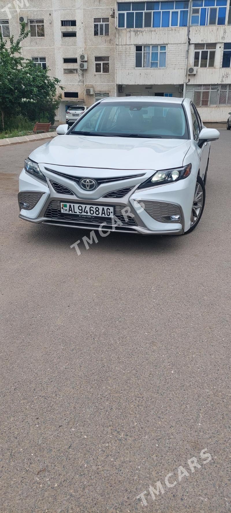 Toyota Camry 2021 - 269 000 TMT - Aşgabat - img 2