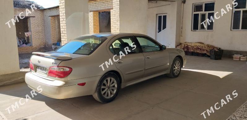 Infiniti I30 2000 - 71 000 TMT - Саят - img 3