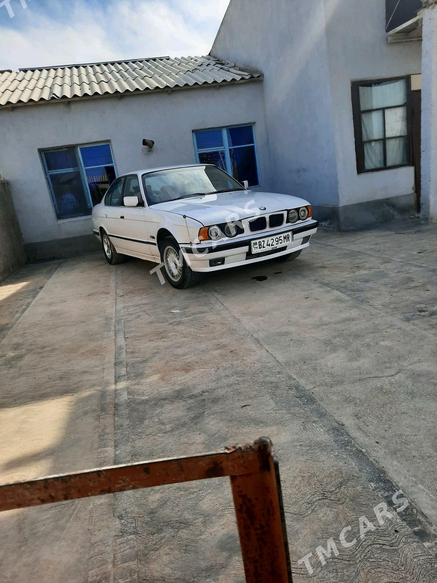 BMW 520 1989 - 58 000 TMT - Mary - img 6