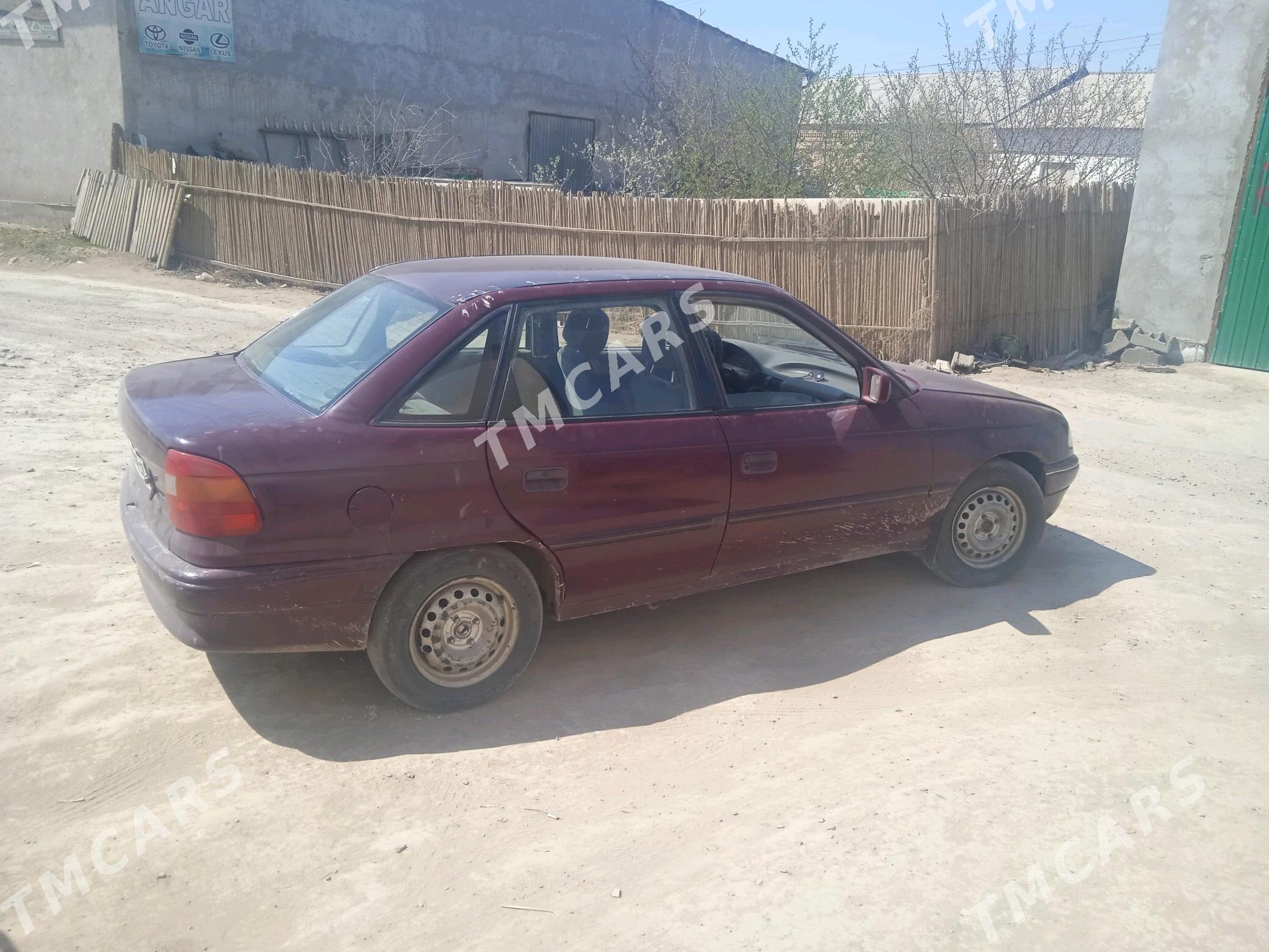 Opel Astra 1993 - 25 000 TMT - Boldumsaz - img 2
