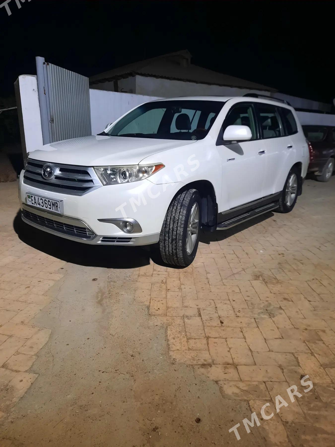 Toyota Highlander 2012 - 345 000 TMT - Мары - img 5